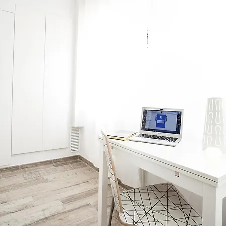 Gracia Group Apartment Barcelona