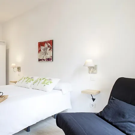 Gracia Group Apartment